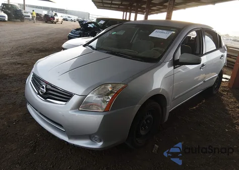 2010 Nissan Sentra 2.0S z USA, uszkodzony, nr VIN 3N1AB6AP2AL692198